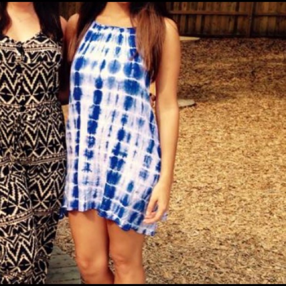 Blue tie-dye coverup